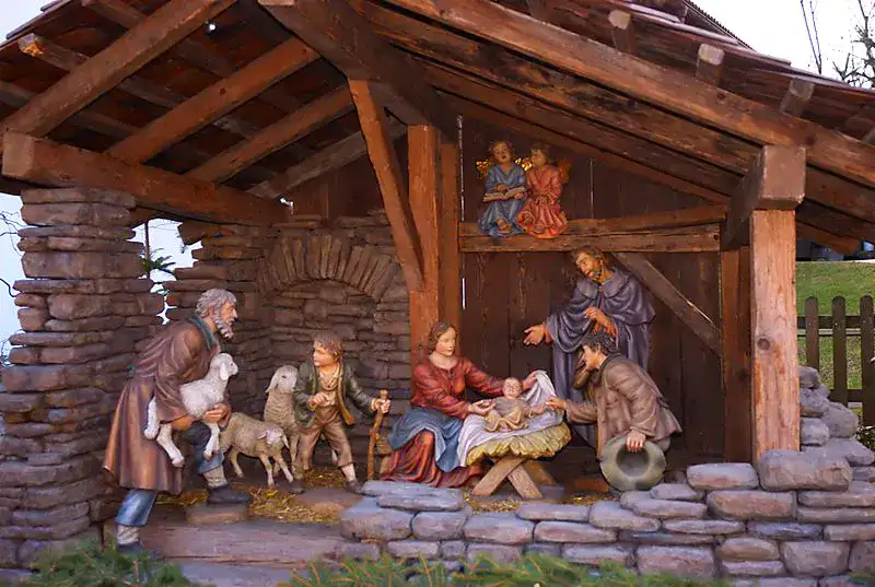 Nativity-scenes-Houston-mobile-petting-Zoo